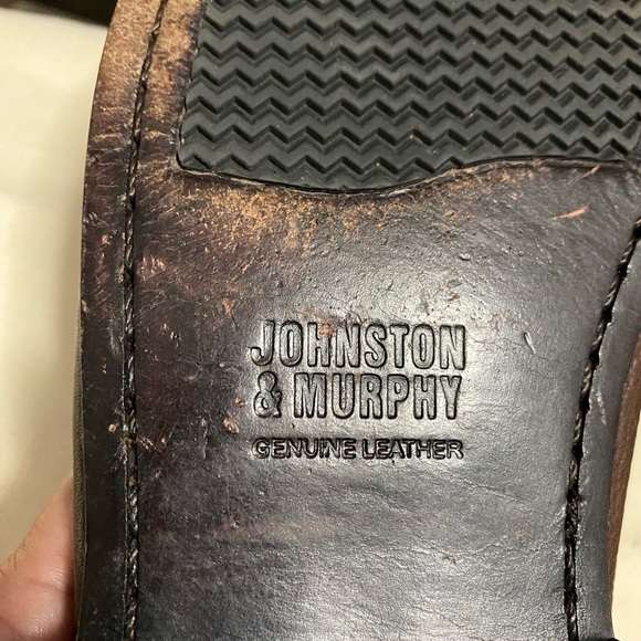 Johnston & Murphy Brown Leather Mens Slip On Loafers in Size 9. - Picture 6 of 9